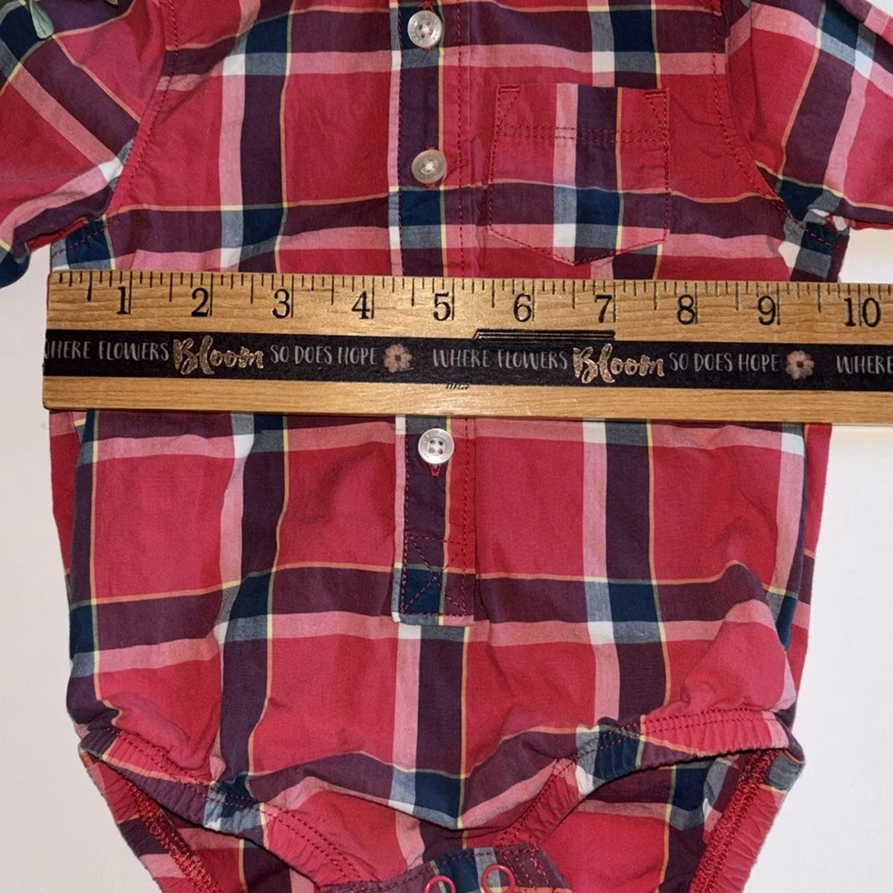 Oshkosh Boys 6M Button Down red Shirt Snap bottom Oshkosh 6 month bodysuit